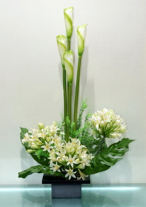 藝術插花 價格、圖片與報價指南——探索新浪家居網的花卉藝術世界